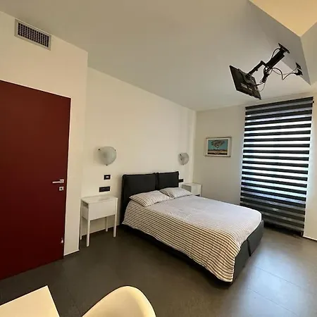 *luxus393* Metro A 50m, Lingotto Fiere, Ospedali Turin